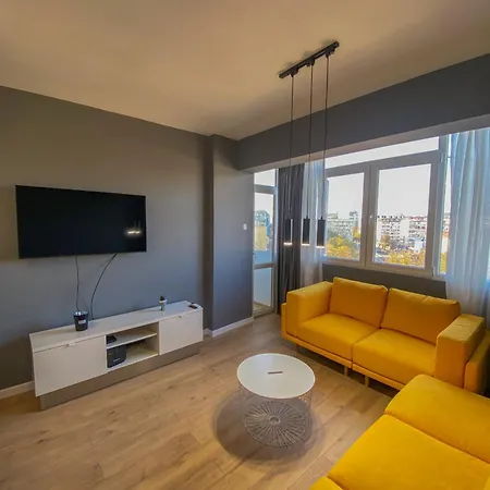 Urban Edge By Rv Varna
